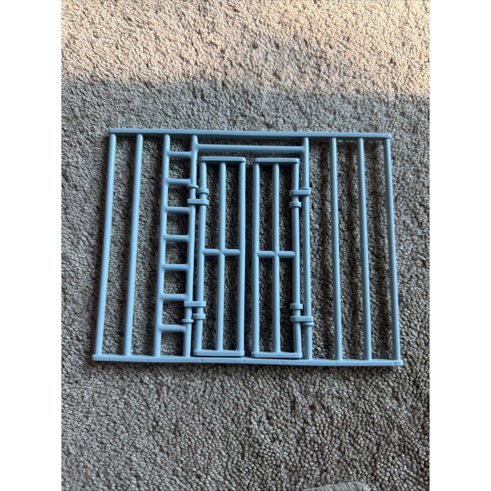 1990 Playmates Ninja Turtles TMNT Technodrome Jail Wall & Doors Parts 905L